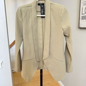 NWT Lulu’s Miss Punctuality Olive Green Lightweight Blazer size small